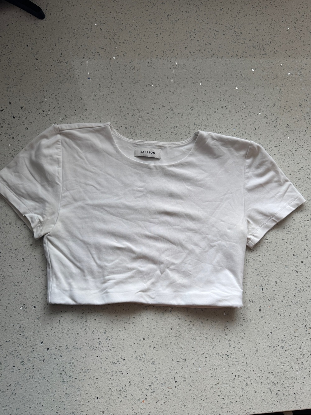 Aritzia Babaton Contour Short Sleeve White Top